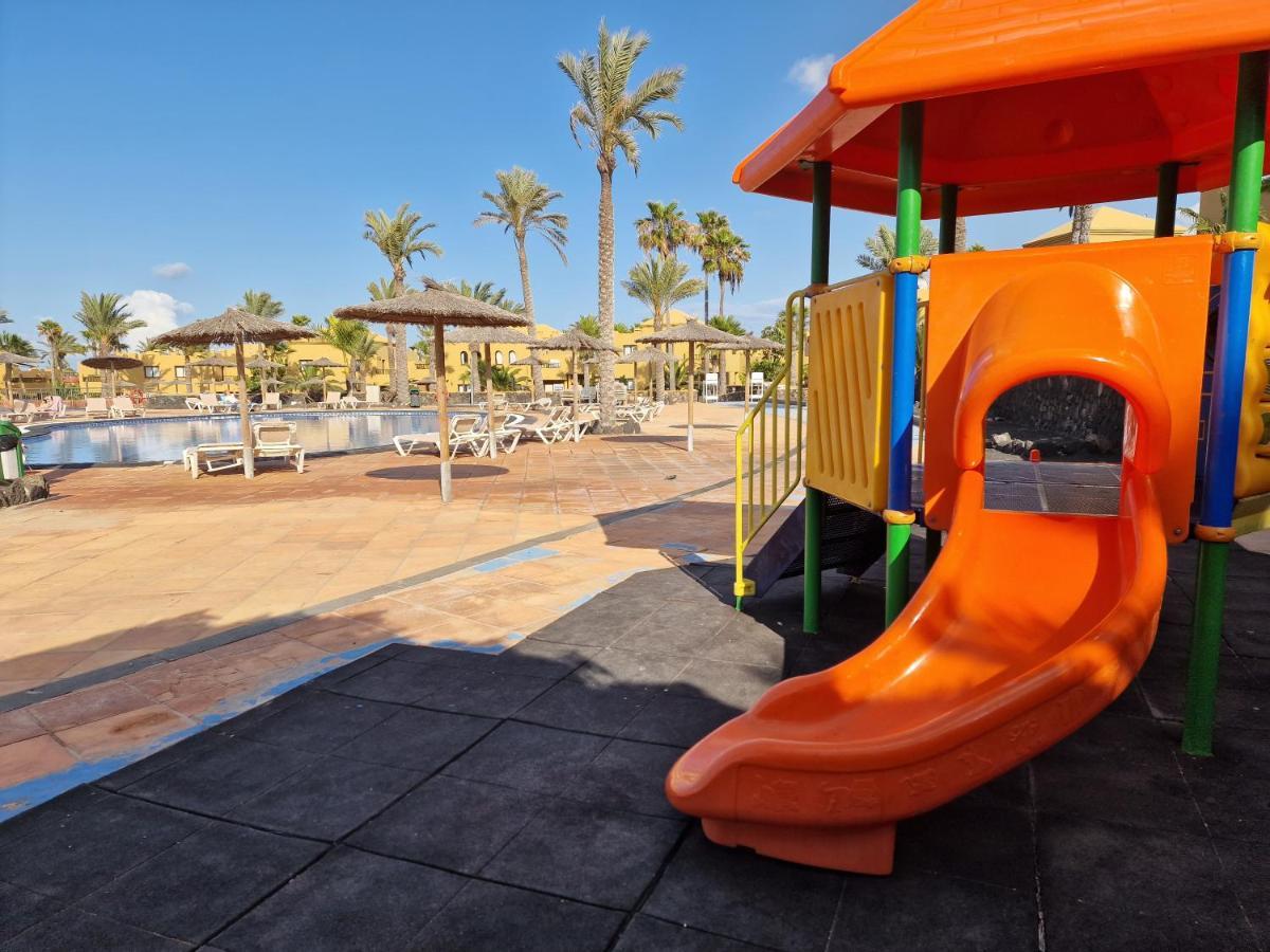 Апартаменты Casa Mari Y Jose Con Grandes Piscinas Y Wifi Gratis Коральео Экстерьер фото